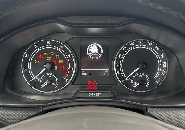 Skoda Kamiq cena 39500 przebieg: 104000, rok produkcji 2019 z Głogów małe 211